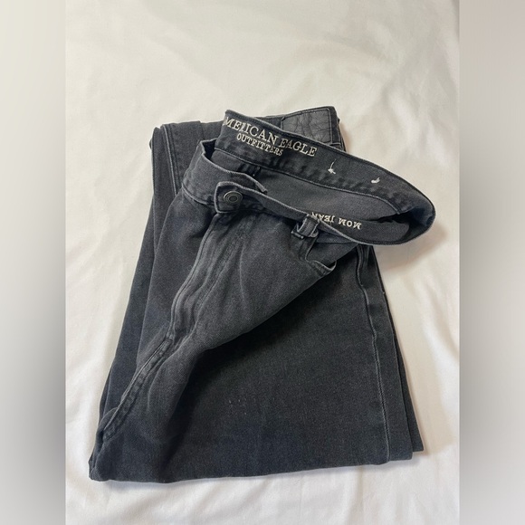 American Eagle 14 LONG MOM JEANS 👖(2402) - Picture 8 of 11